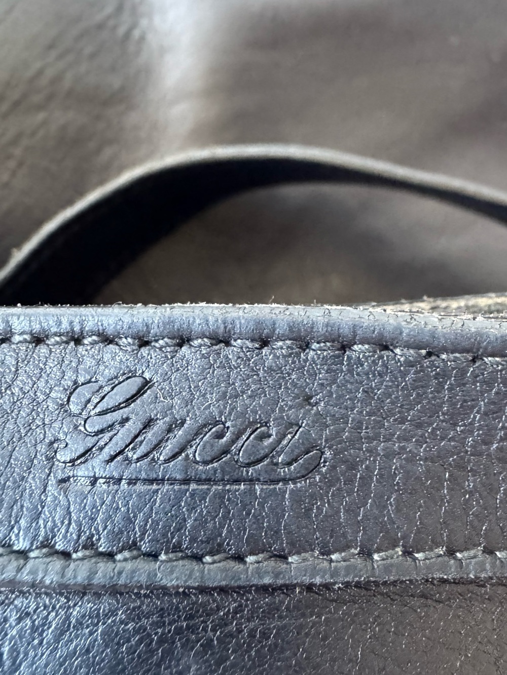 Gucci Abbey Convertible Medium Black Leather Tote with Detachable Strap - Picture 7 of 11